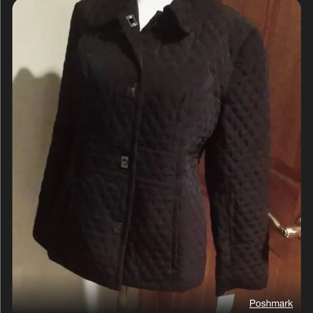 Anne Klein small quilted satin coat